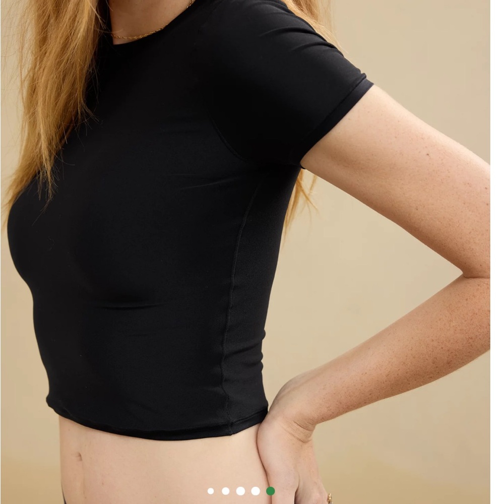 aerie smoothz short sleeve cropped tee - Picture 2 of 8